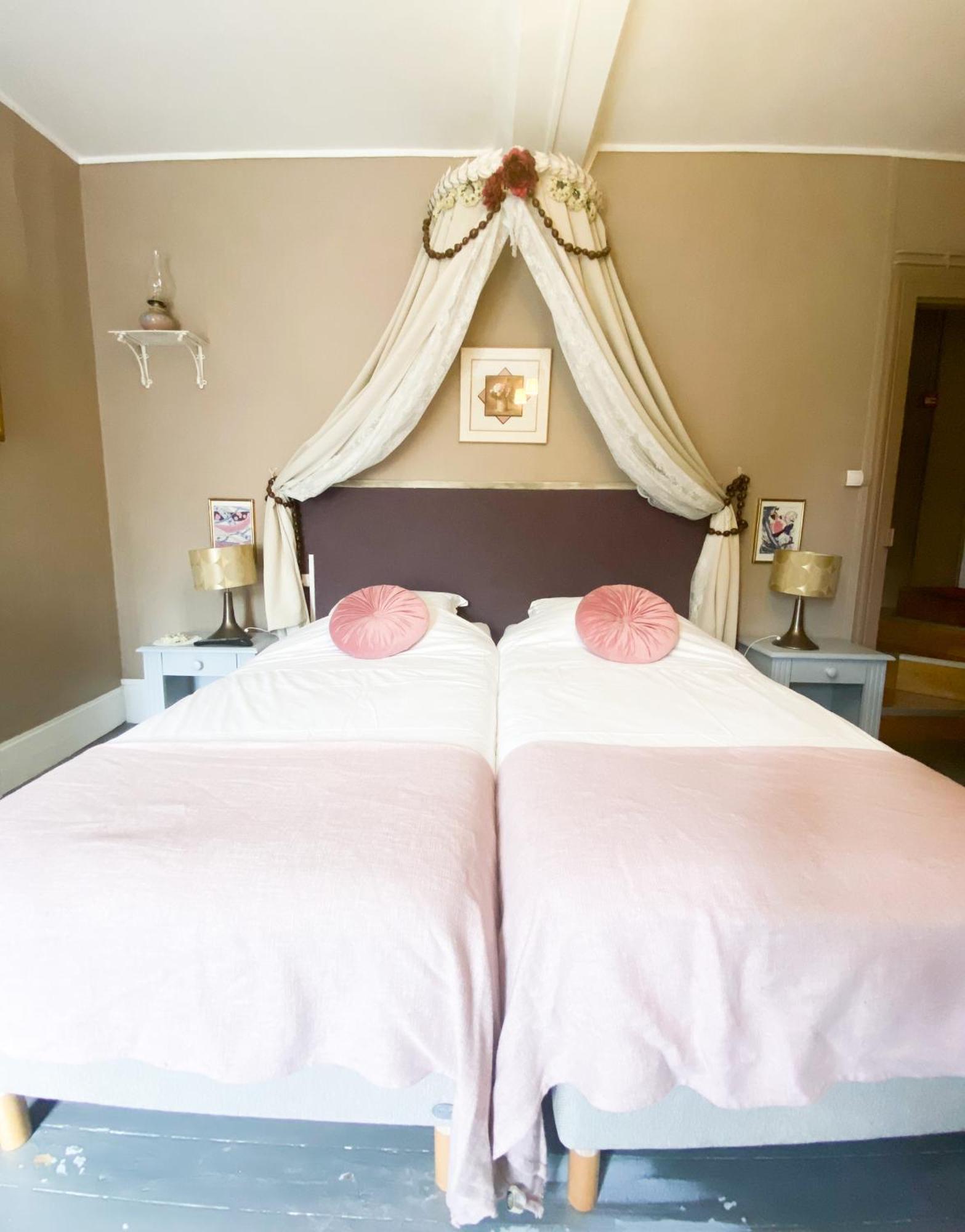 Chambres D'Hotes La Villa Alienor 레장들리 외부 사진
