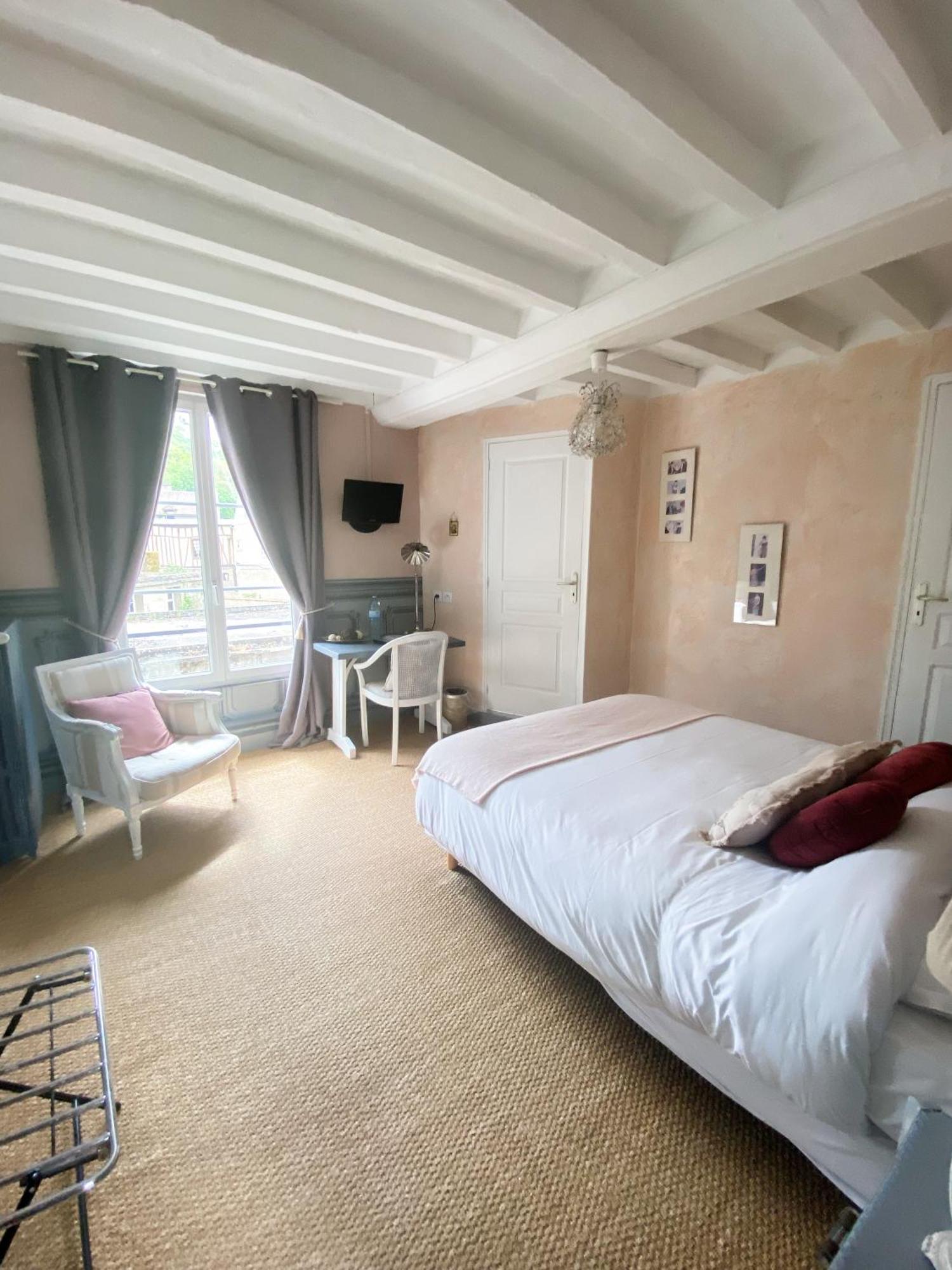 Chambres D'Hotes La Villa Alienor 레장들리 외부 사진