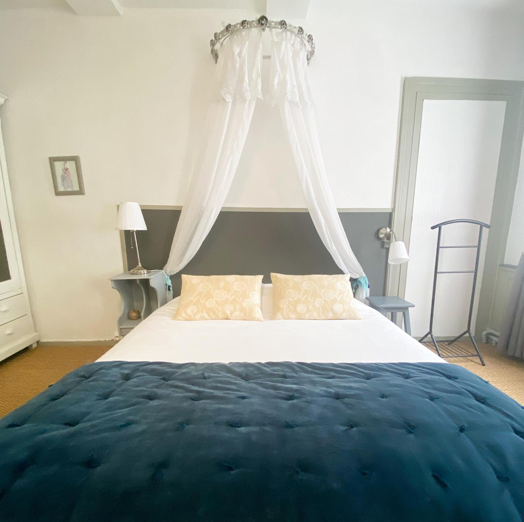 Chambres D'Hotes La Villa Alienor 레장들리 외부 사진