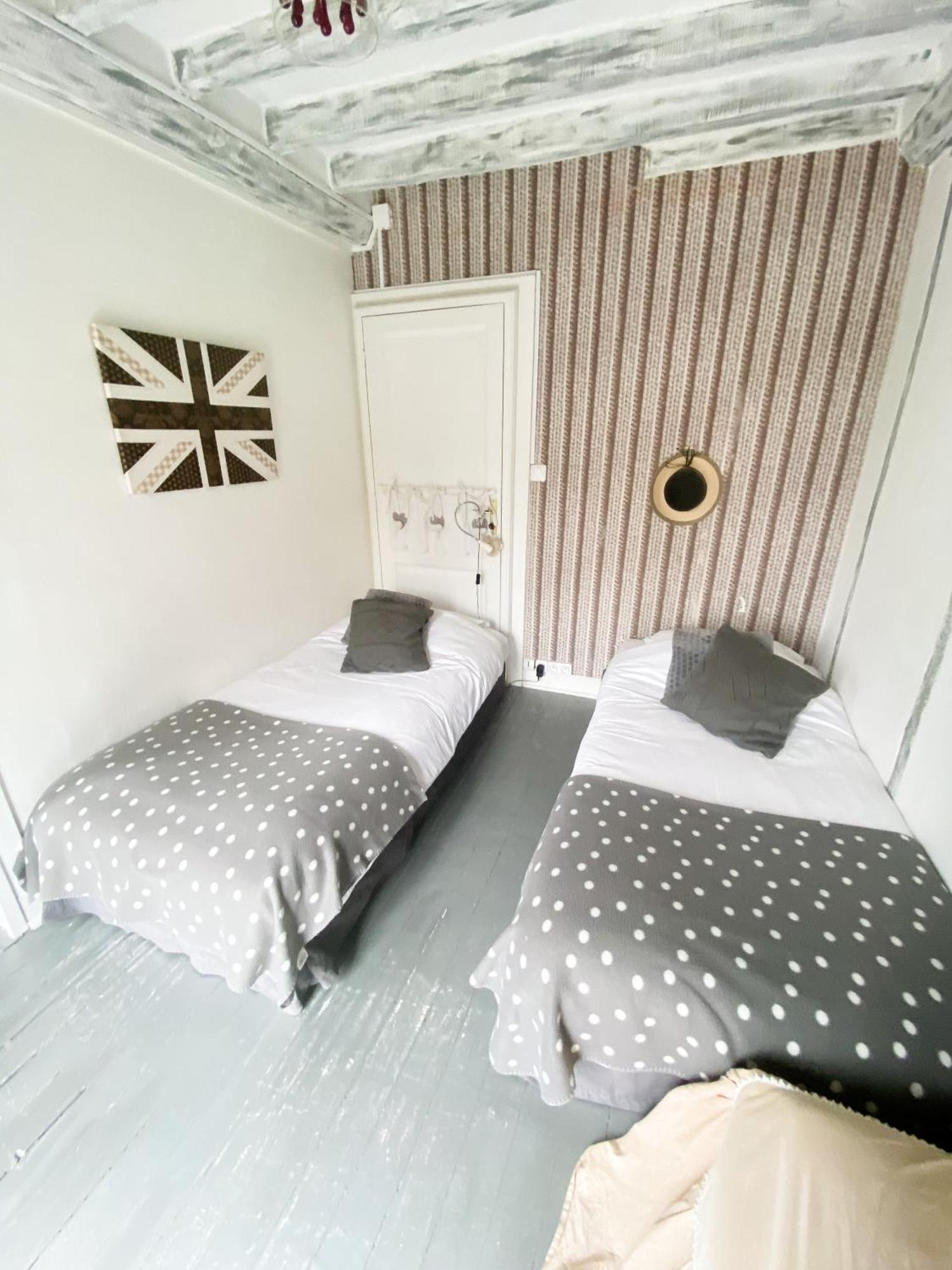 Chambres D'Hotes La Villa Alienor 레장들리 외부 사진