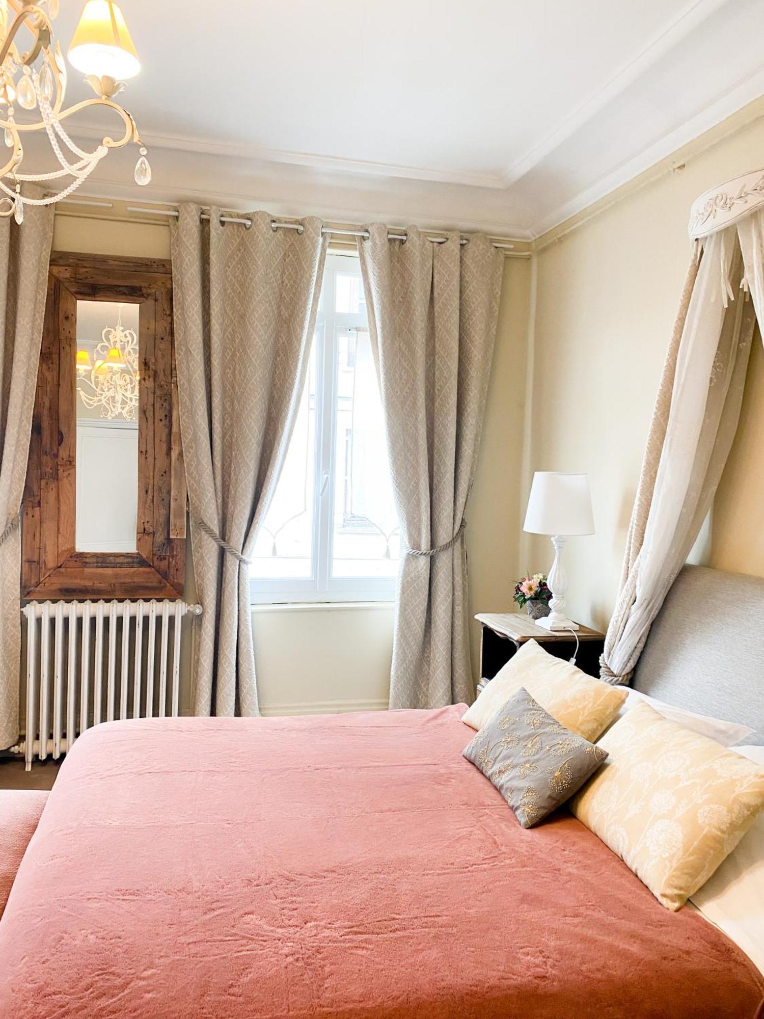 Chambres D'Hotes La Villa Alienor 레장들리 외부 사진