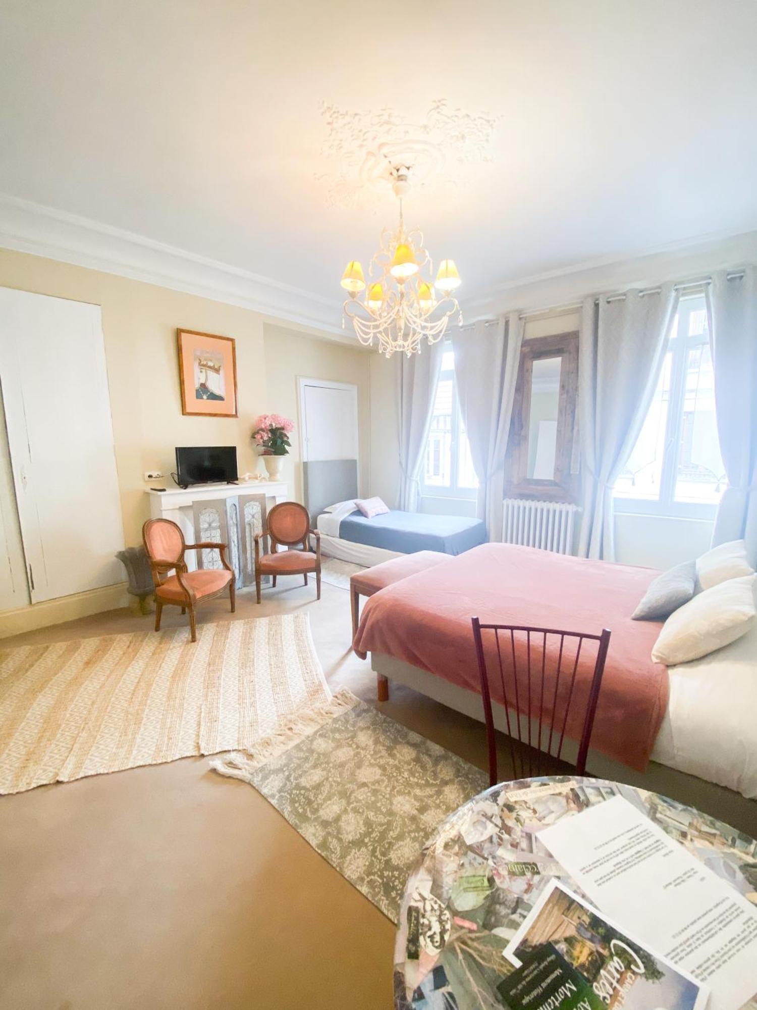 Chambres D'Hotes La Villa Alienor 레장들리 외부 사진