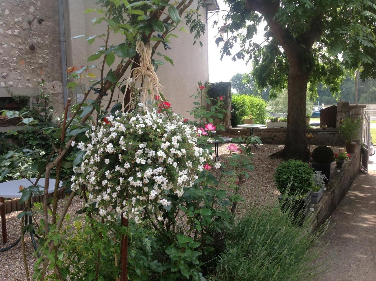 Chambres D'Hotes La Villa Alienor 레장들리 외부 사진